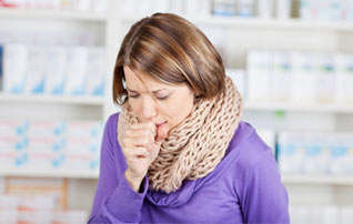 Как быстро вылечить кашель у взрослого человека в домашних условиях народными средствами