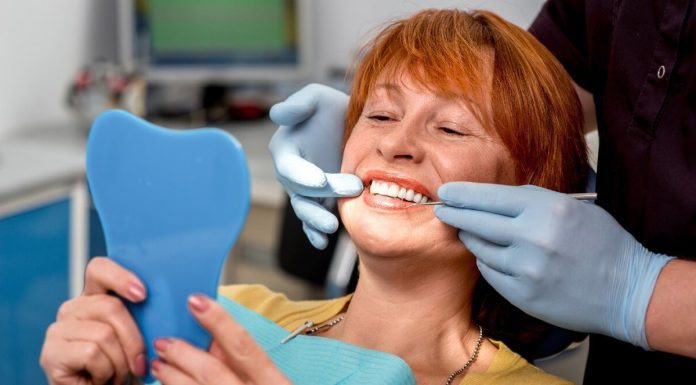 Повышение качества жизни с помощью зубного протезирования