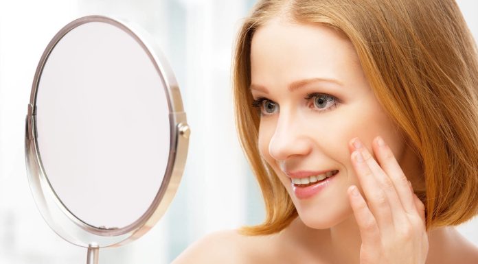 Причины возникновения прыщей на висках и методы борьбы с ними