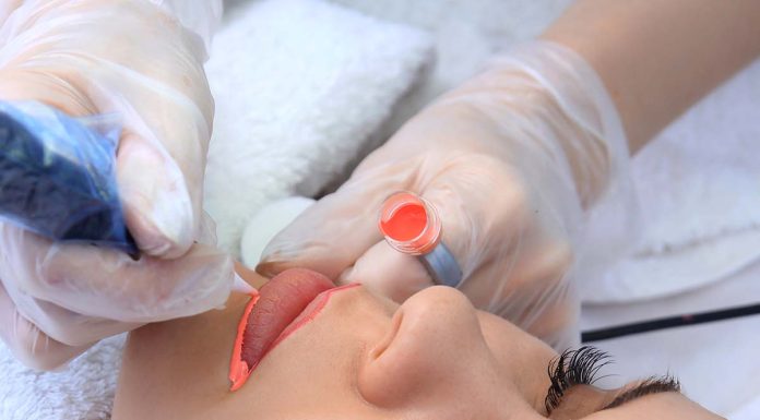 Как избавиться от надоевшего татуажа губ жительницам Алматы