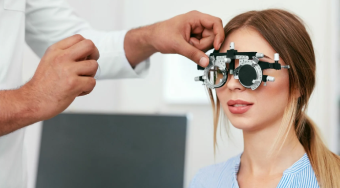 Что лечит офтальмолог высшей категории в городе Чита: с какими симптомами к нему обращаются