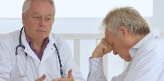 Как понять, что человеку требуется лечение от алкоголизма: советы