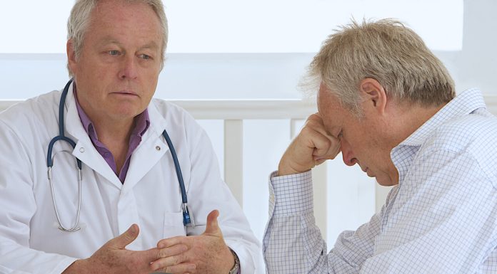 Как понять, что человеку требуется лечение от алкоголизма: советы