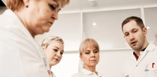 Как справиться с лимфостазом верхних конечностей перенесшим мастэктомию женщинам: советы