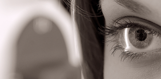 Лазерная коррекция зрения: суть, помощь в выборе клиники