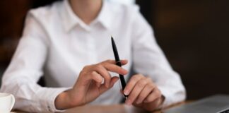 Какие документы нужны для оформления дарственной у нотариуса