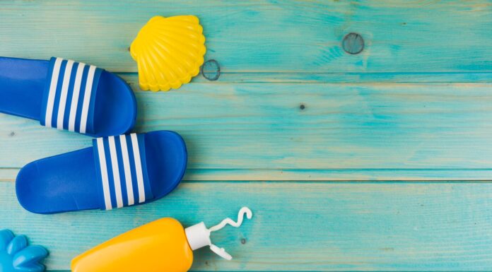 Сланцы для мальчика: как выбрать удобную и стильную обувь для лета