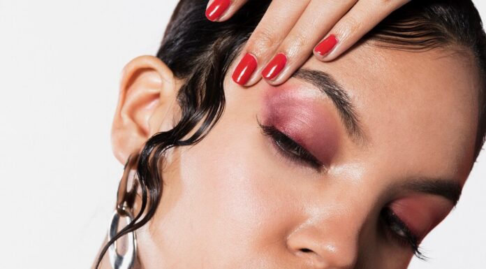 Цветотипы внешности: как подобрать идеальные оттенки макияжа, которые подчеркнут вашу красоту