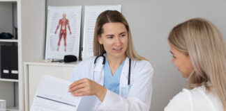 Флеболог: кто это и какие заболевания он лечит